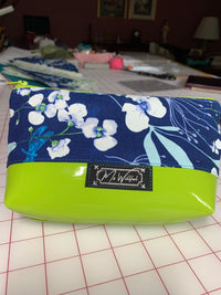 Lime and Navy Zipper Pouch