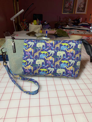 Maya Wristlet